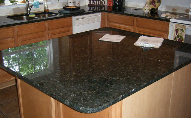 granite-countertop-island